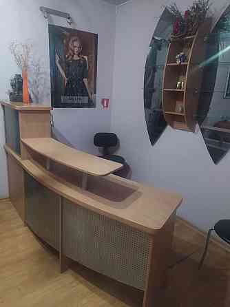 Сдаются рабочие места в салоне красоты Донецк