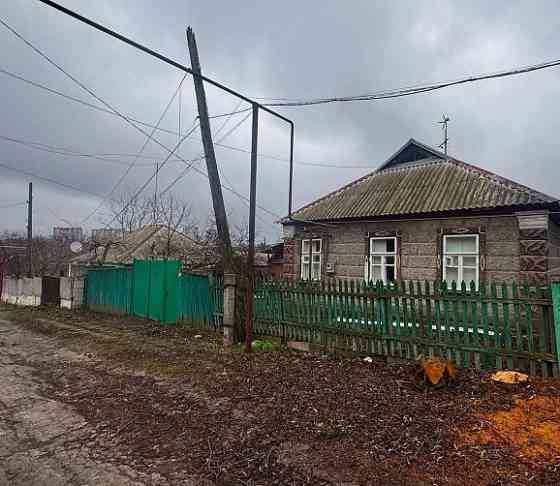 Продается приватизированный земельный участок с домом. Донецк