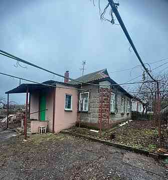 Продается приватизированный земельный участок с домом. Донецк