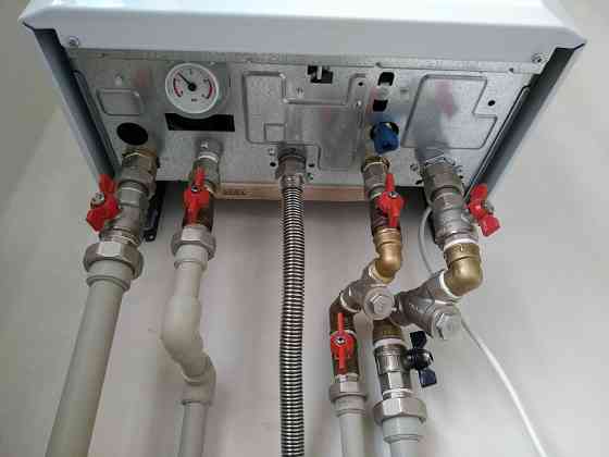 Услуги сантехника, устройство резервного водоснабжения Донецк