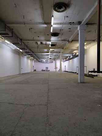 Складские помещения 1400 м2 в Кировском р-не. первая сдача, отличное состояние Донецк