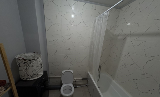 Сдам 2 комнатную квартиру Мариуполь