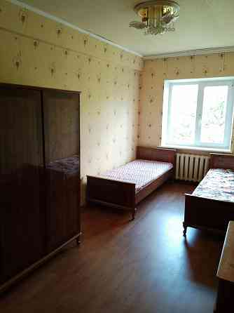 Продается 4-х комнатная квартира, пл. Петровского Донецк