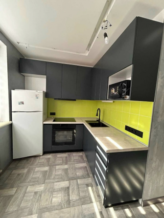 Сдается: двухкомнатная квартира Донецк