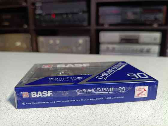 Запечатанная аудиокассета Basf -Chrome Extra II 90/Type-II Донецк
