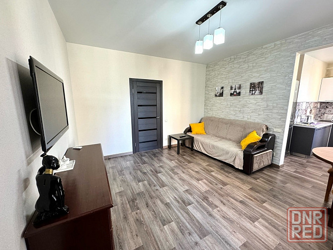 Сдаётся двухкомнатная квартира (студия + спальня). Кубышевский р-н. Бакины прям на кольце. Донецк - изображение 8