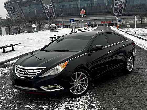 Hyundai Sonata 2012 года выпуска. Донецк
