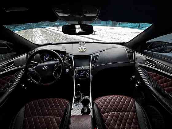 Hyundai Sonata 2012 года выпуска. Донецк
