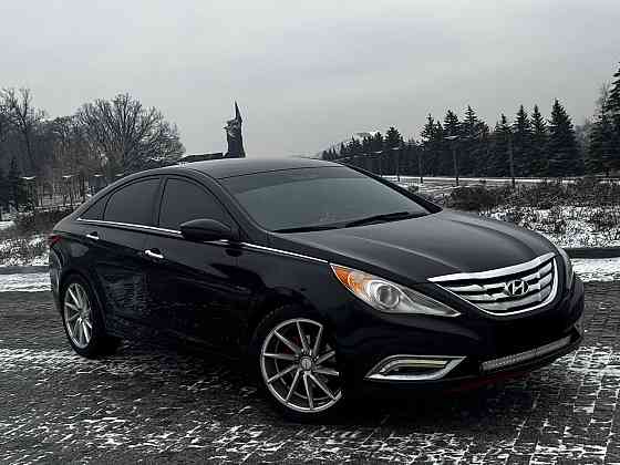 Hyundai Sonata 2012 года выпуска. Донецк
