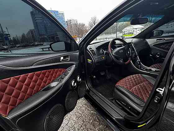 Hyundai Sonata 2012 года выпуска. Донецк