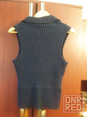 Продам жилет жилетку безрукавку р. 42-44 Донецк - изображение 2