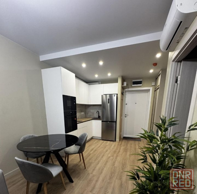 Сдаю однокомнатную квартиру с Евро ремонтом в Ворошиловском районе. Донецк - изображение 1