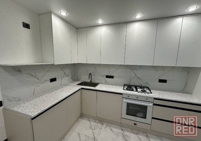 Макеевка аренда Евро ремонт 1-к кв Комсомольский мкр Собственник Макеевка - изображение 2