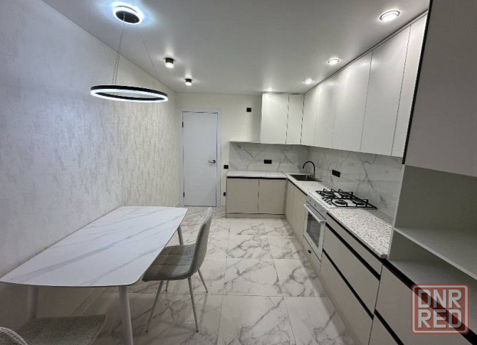 Макеевка аренда Евро ремонт 1-к кв Комсомольский мкр Собственник Макеевка - изображение 1