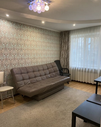 Сдается 2-х комнатная квартира Район: Ворошиловский Донецк