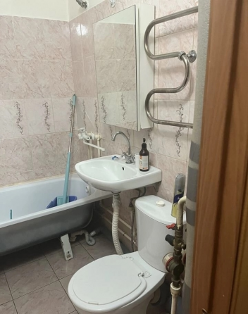 Сдаётся однокомнатная квартира в Ворошиловском районе Донецк