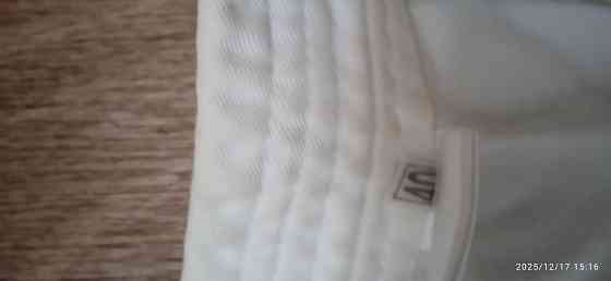 продам кимоно для карате в отличном состоянии размер 40 Донецк