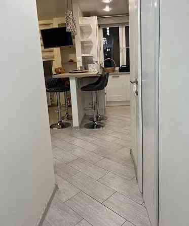 Сдаю однокомнатную квартиру в Киевском районе Донецка напротив бц "Акула" Донецк