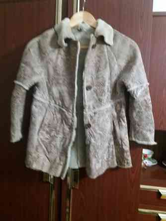 Продам дубленку куртку детскую натуральную на 5 лет Донецк
