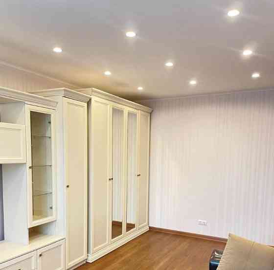 Сдаю двухкомнатную квартиру в Ворошиловском районе по Театральному проспекту. Донецк