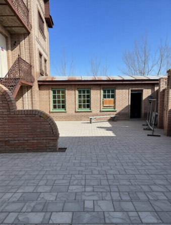 Продам большой элитный дом. Центр г.Шахтерск. Шахтерск