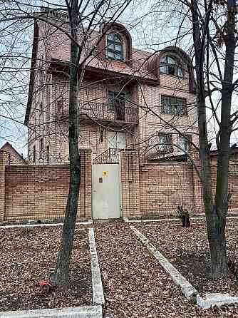 Продам большой элитный дом. Центр г.Шахтерск. Шахтерск