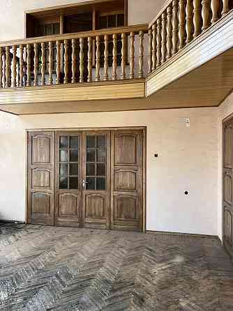 Продам большой элитный дом. Центр г.Шахтерск. Шахтерск