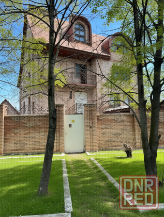 Продам большой элитный дом. Центр г.Шахтерск. Шахтерск - изображение 1