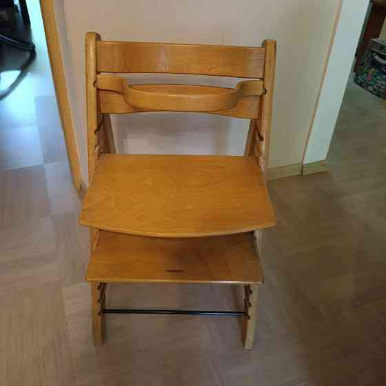 Продам растущий стул Донецк