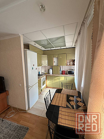 Посуточно уютная 3ком Ленинский район Цирк Донецк - изображение 3