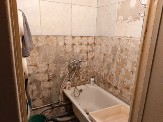 Продам 2-х комн. кв., 1/5 эт., 45 м.кв. - Макеевка, квартал Шахтёрский, Даки Макеевка