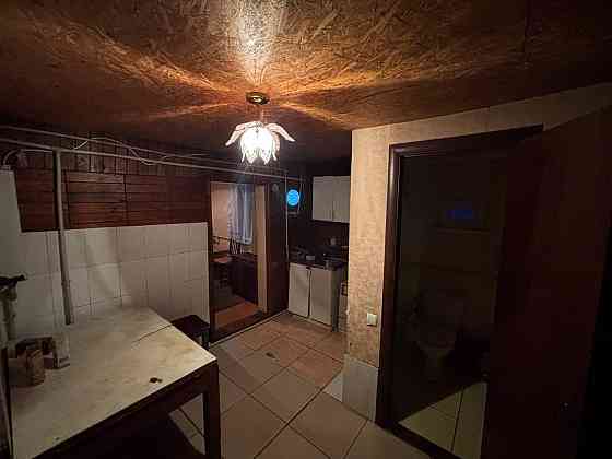 Продается пол дома на Алексеевке по ул.Советских танкистов д.8-а , печное и электроотопление , Донецк