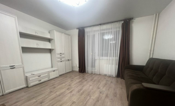 Сдается: Двухкомнатная квартира Район: Калининский Донецк