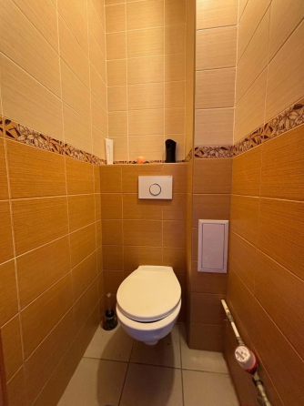 Двухкомнатная квартира в долгосрочную аренду, расположена в Киевском районе Донецк