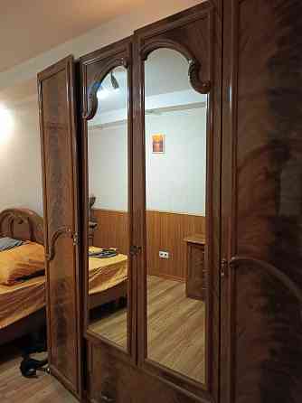 Сдам 2 комнатную квартиру посуточно ленинский район Донецк