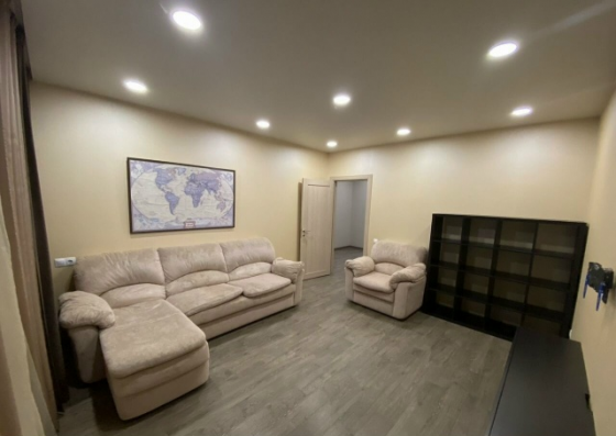 Сдается: 2 комнатная квартира Район: Ленинский Донецк