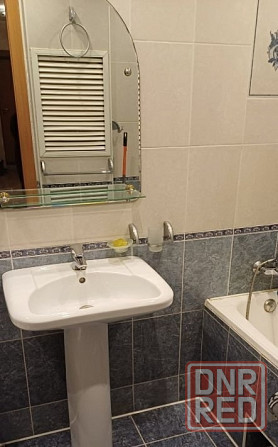 Сдается трехкомнатная квартира в Калининском районе Донецк - изображение 1