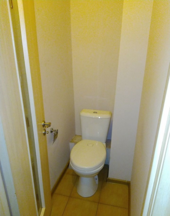 Сдается: 2 комнатная квартира район: Калининский Район Донецк