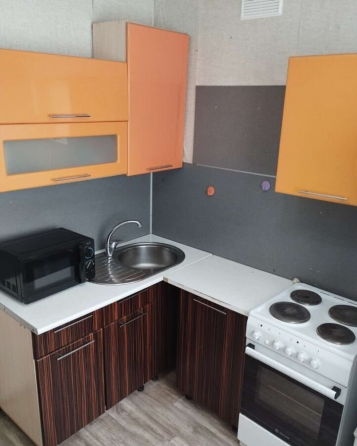 Двухкомнатная квартира в долгосрочную аренду, расположена в Ворошиловском районе Донецк