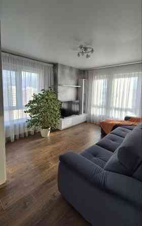 Сдам просторную квартиру на Ватутина Донецк