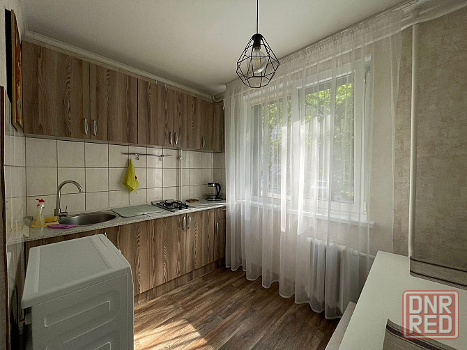 Сдается однокомнатная квартира в Ворошиловском районе, ул. Днепродзержинская (Первомайский квартал). Донецк - изображение 3