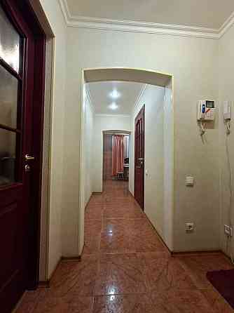 Сдам 3-х комнатную 2/9 на Донском. Первый квадрат, Караван. Холл. Ремонт. Донецк