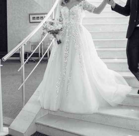 Продам свадебное платье Донецк