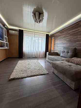 Продам 2 Ленинский Донецк