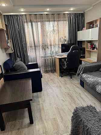 Продам 3х-комнатную Заперевальная Обжора. Донецк