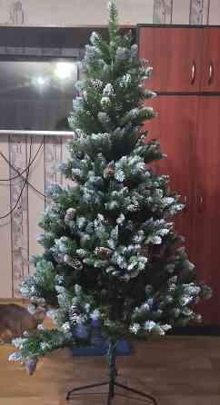 Продам Новогоднюю Ёлку Донецк