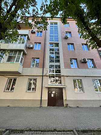 Продаётся двухкомнатная квартира в Центральном районе Мариуполь