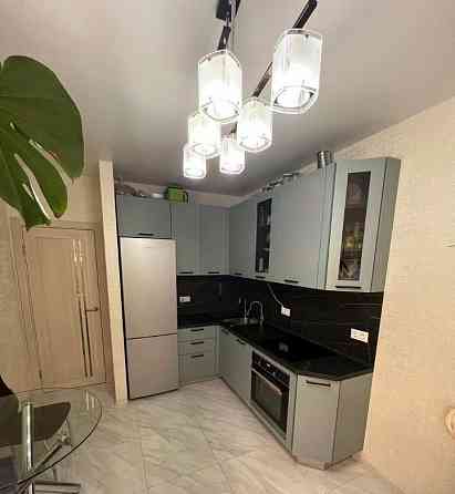 Сдаю однокомнатную квартиру в Киевском районе напротив трц "Донецк Сити" Донецк