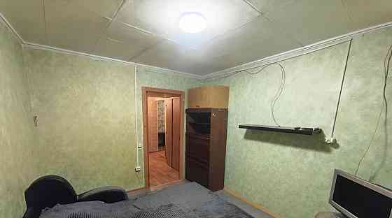 Сдаю трехкомнатную квартиру по ул. Островского, Кировский район, 72кв.м, 3 этаж Донецк