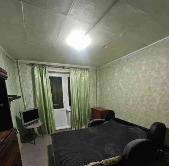 Сдаю трехкомнатную квартиру по ул. Островского, Кировский район, 72кв.м, 3 этаж Донецк